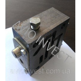 У35.615-12.140 Блок клапанов У35.615-12.140 Блок клапанов